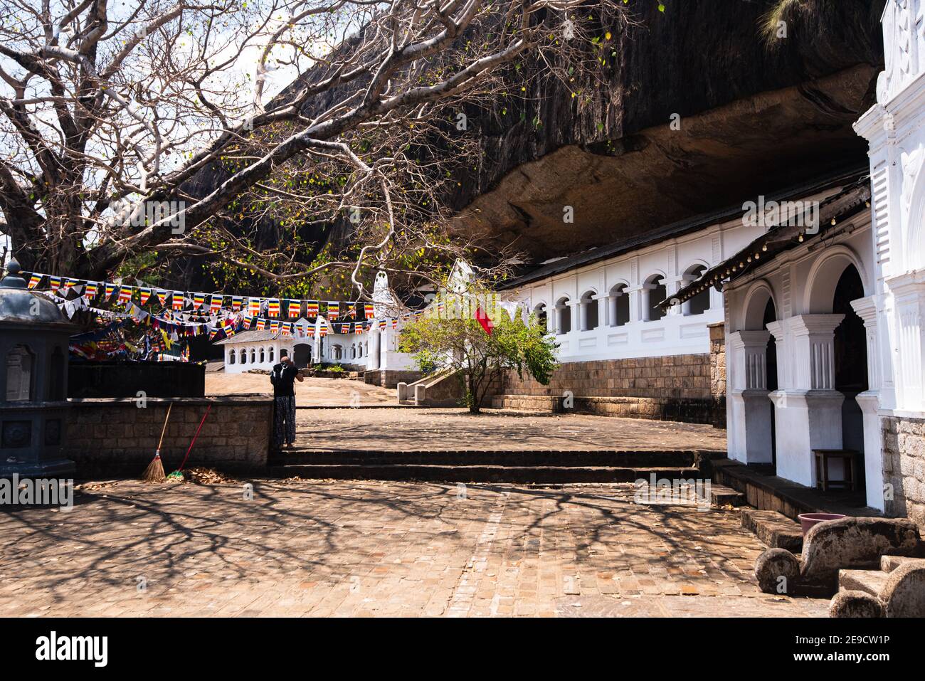 Tempio di bulding delle grotte di Dambulla, exterioir architettura, Sri Lanka Foto Stock