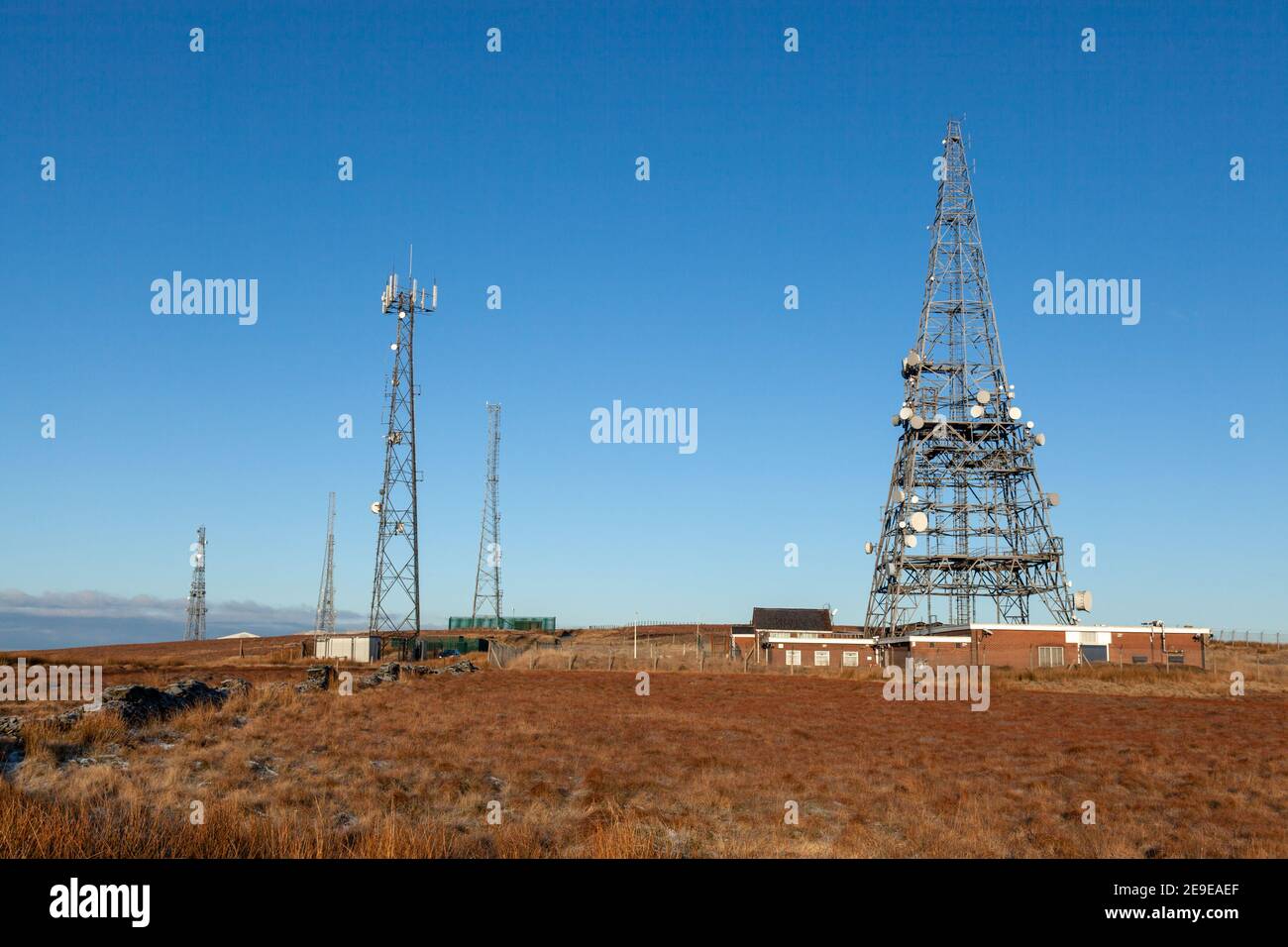 Torri di trasmissione su Winter Hill nel Lancashire Foto Stock