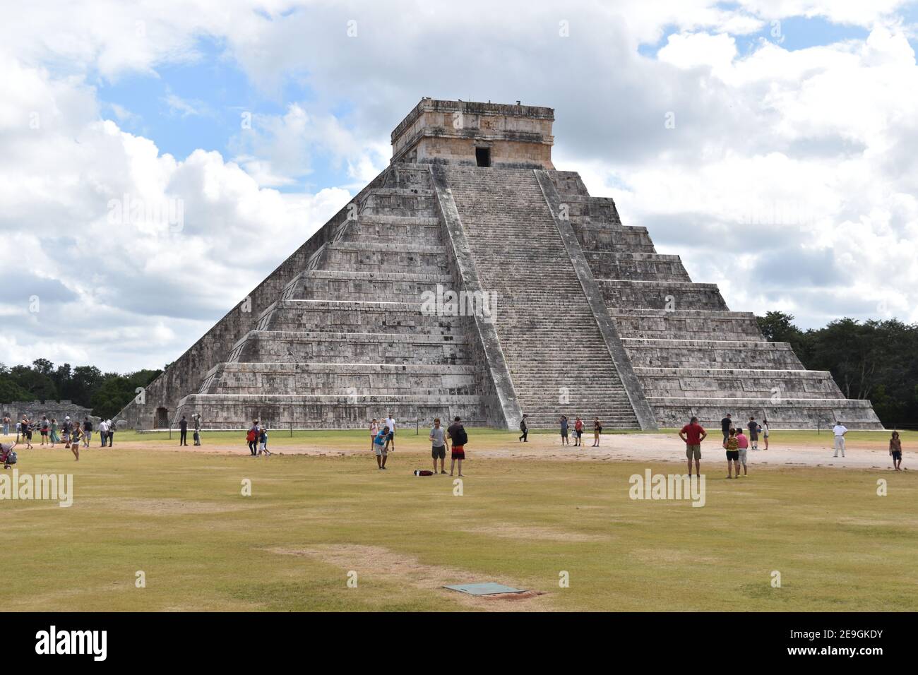 La piramide di Kukulkan, la principale piramide maya a Chichen Itza, Yucatan, Mexic Foto Stock