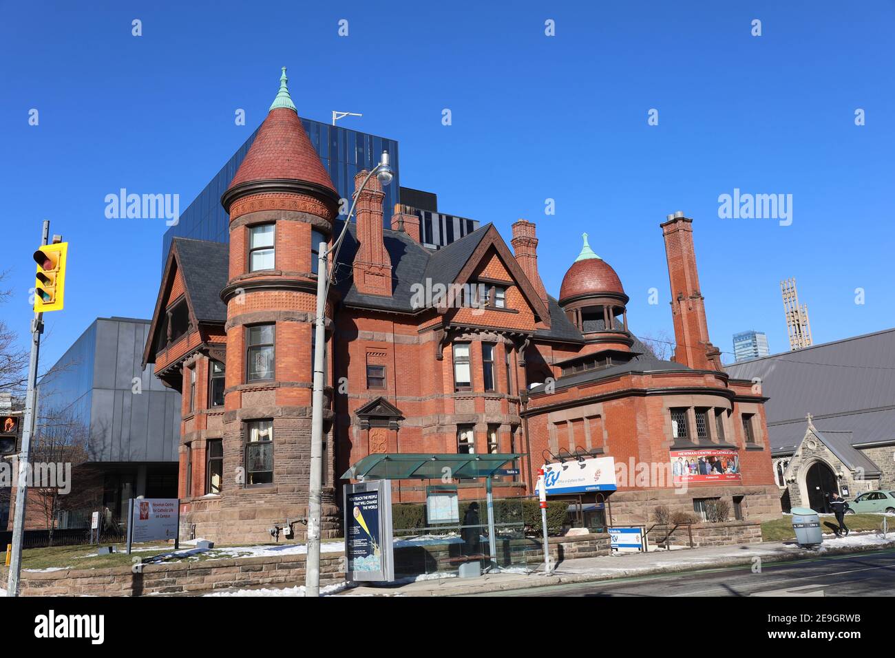 Campus dell'Università di Toronto, vecchi edifici tradizionali, Newman Center per studenti cattolici Foto Stock