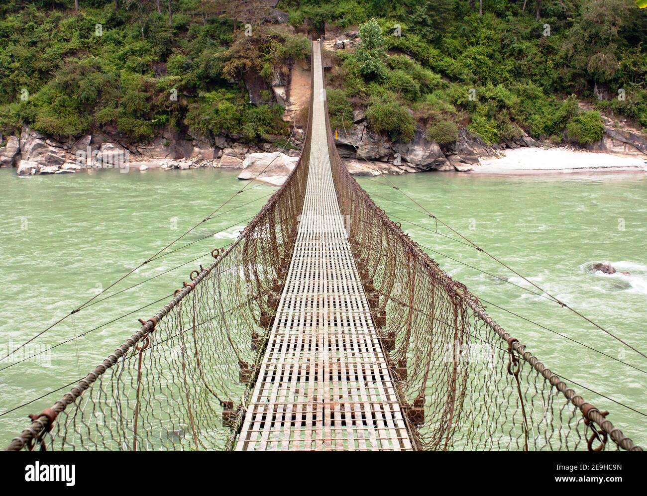 La corda appesa ponte di sospensione in Nepal Foto Stock