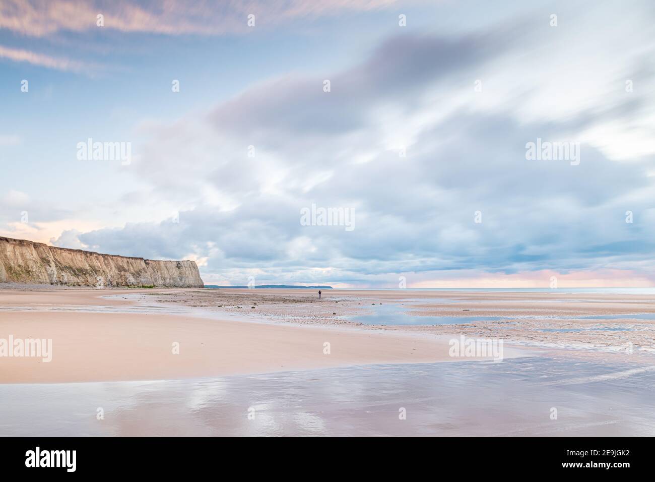 Plage d'Escalles au pied du cap Blanc-nez, Francia, hauts de France, hiver Foto Stock