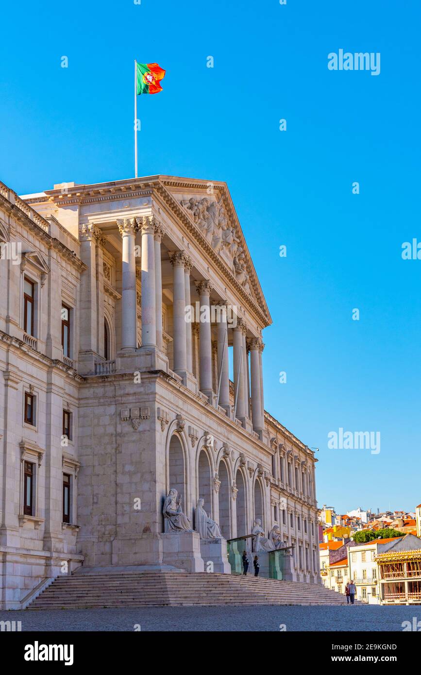 Vista sul palazzo del Parlamento a Lisbona, Portogallo Foto Stock