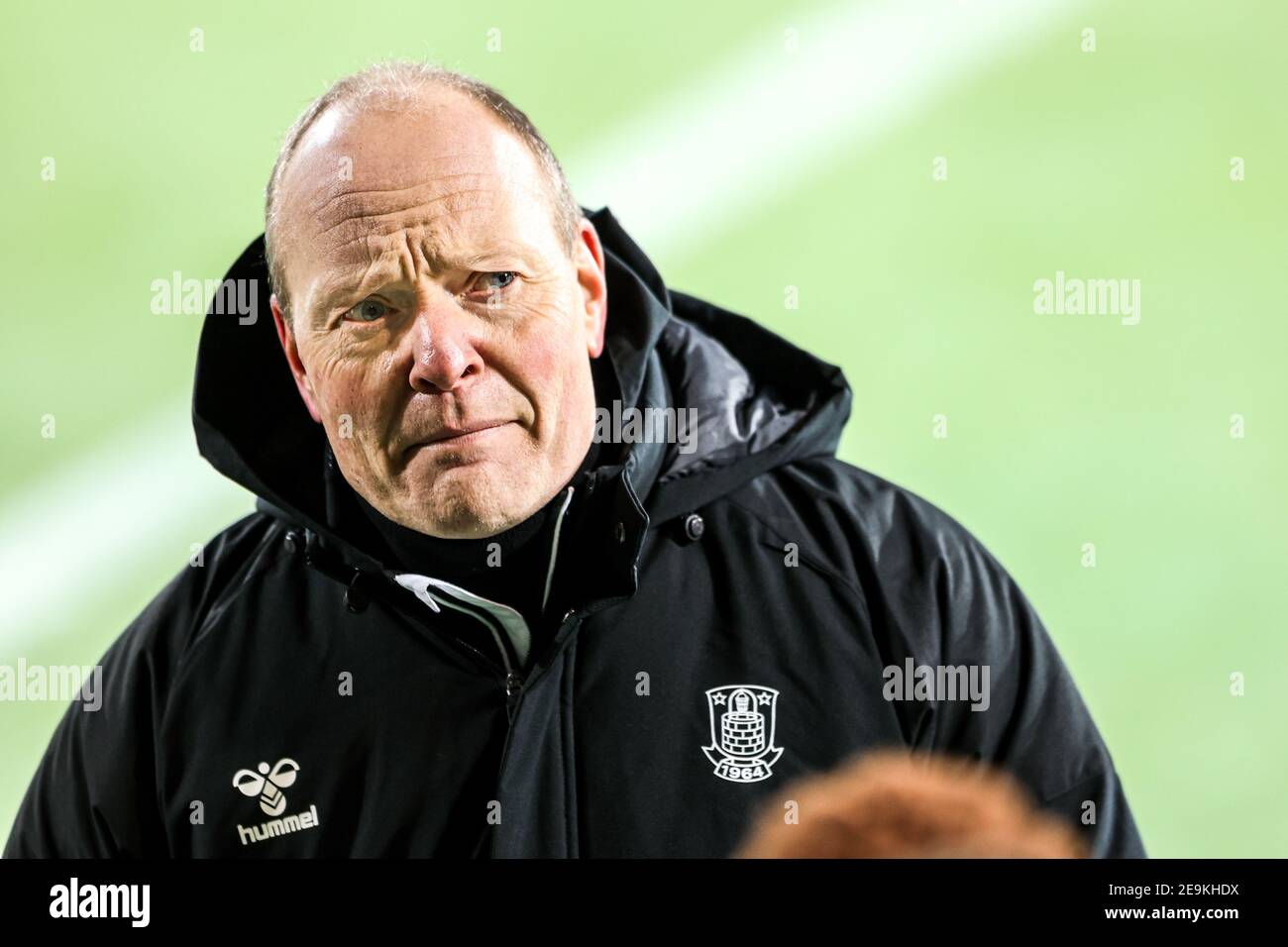 Farum, Danimarca. 4 Feb 2021. Capo allenatore di Broendby SE Niels Frederiksen essere intervistato dopo il 3F Superliga match tra FC Nordsjaelland e Broendby SE a destra a Dream Park a Farum. (Photo Credit: Gonzales Photo/Alamy Live News Foto Stock