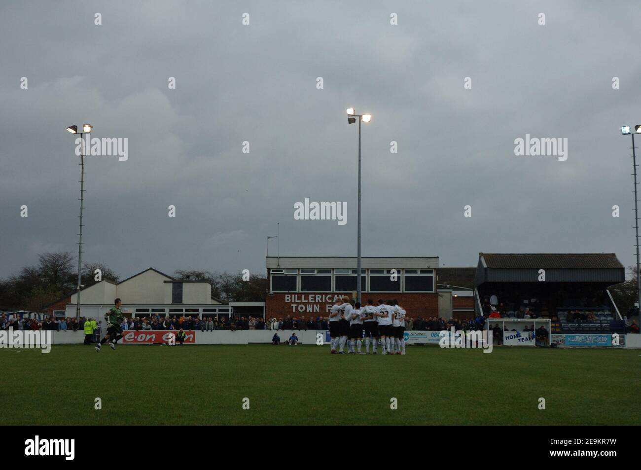 10/11/2007 Billericay 1-2 Swansea. Fa Cup primo turno. Stadio New Lodge. Att: 2,334. Swansea è venuto da un gol giù per battere Billericay non campionato. Foto Stock