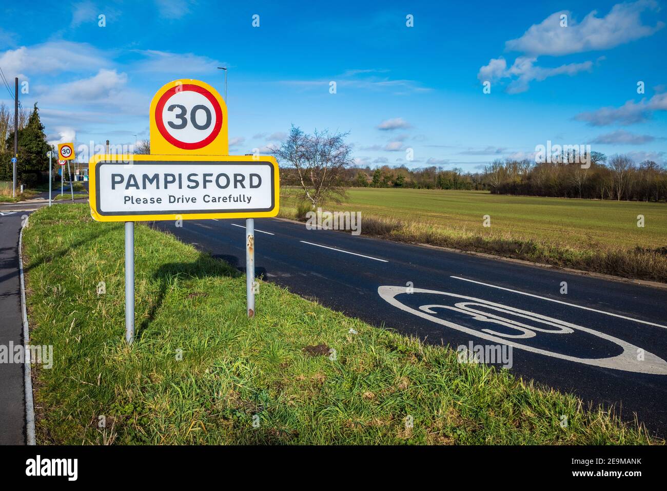 Pampisford Village Sign - Pampisford è un villaggio nel sud Cambridgeshire vicino Sawston Foto Stock