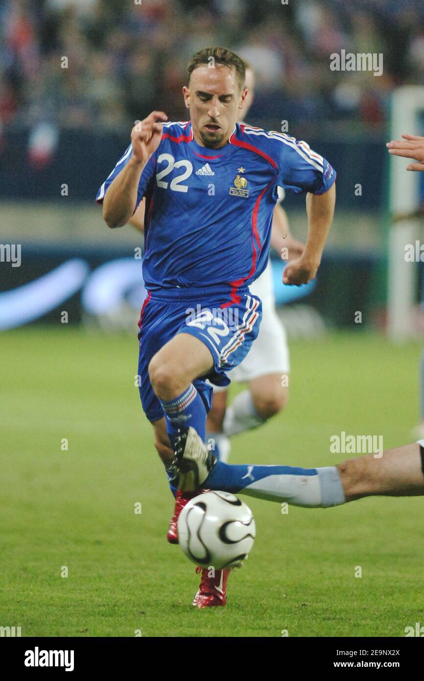 Francia Franck Ribery in azione durante la Coppa europea UEFA 2008 Gruppo B partita di qualificazione Francia vs Isole Feroe allo Stade Bonal, a Montbeliard, Francia, il 11 ottobre 2006. La Francia ha vinto 5-0. Foto di Nicolas Gouhier/Cameleon/ABACAPRESS.COM Foto Stock