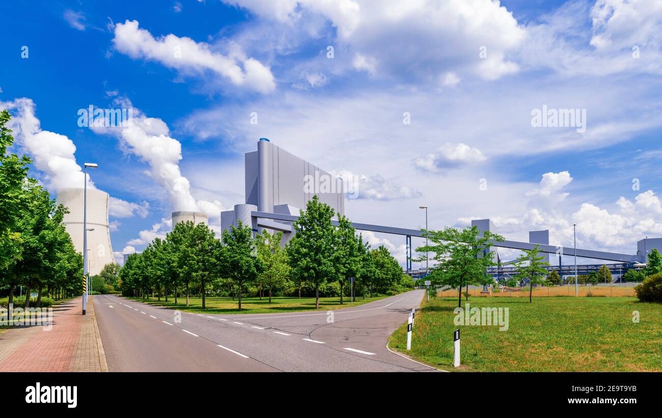 Moderna centrale elettrica a lignite in Germania Foto Stock