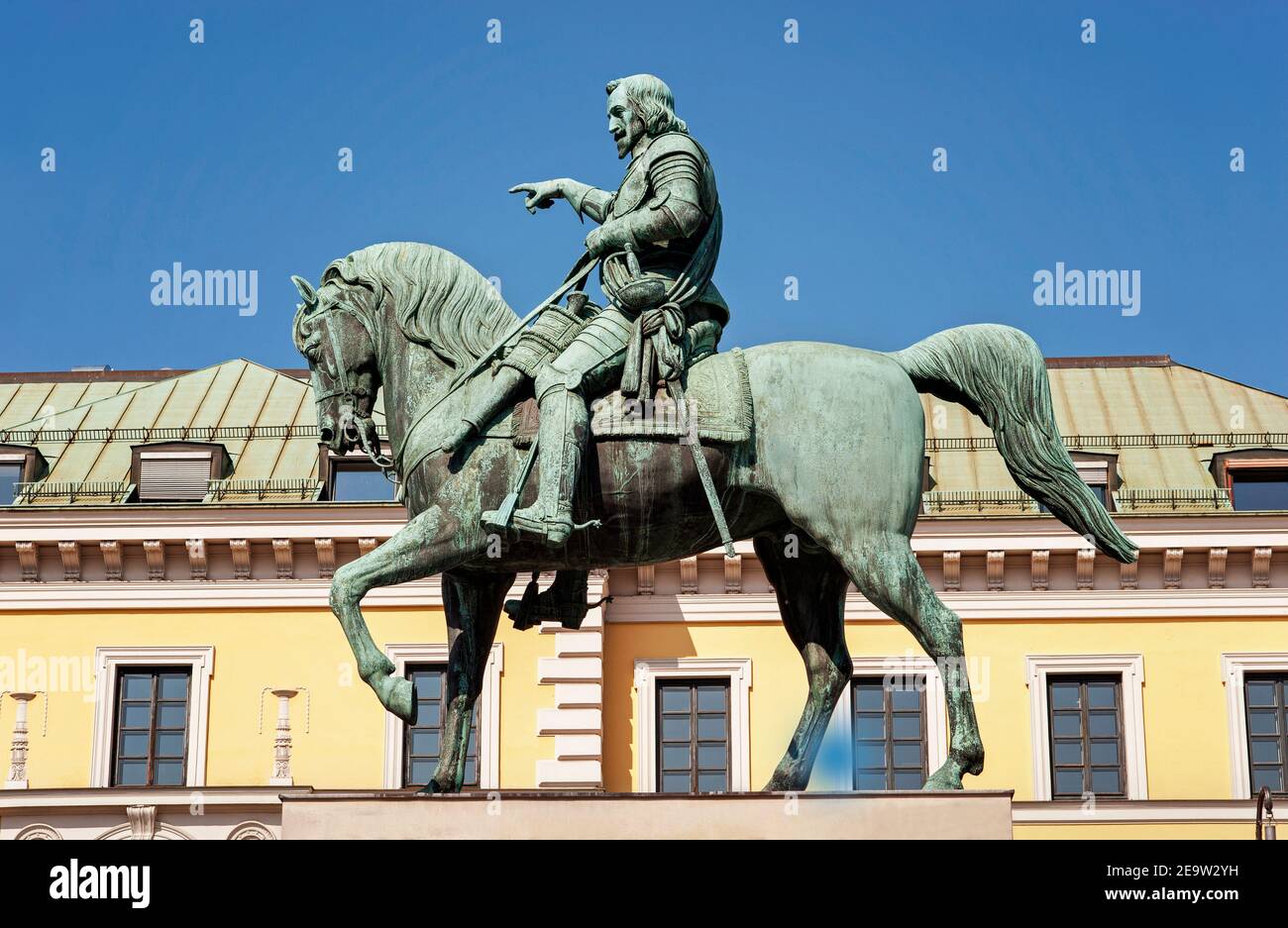 Monaco-Germania, aprile 2019: Statua equestre, Massimiliano Churfuerst di Baviera a Monaco, Germania Foto Stock