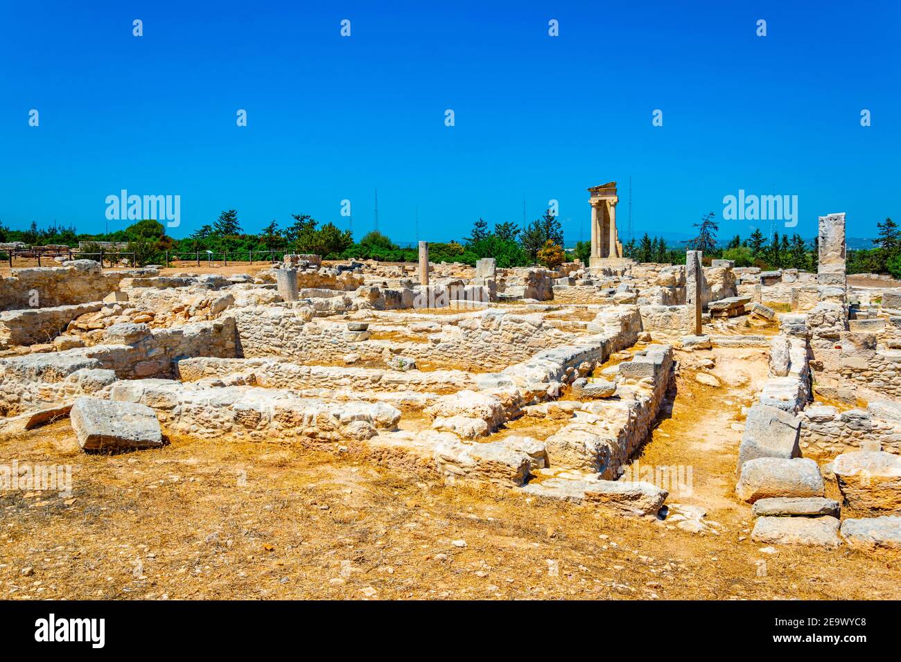 Rovine al composto del tempio di Apollo Hylates sopra Cipro Foto Stock
