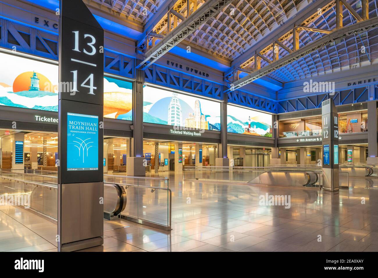 Daniel Patrick Moynihan Train Hall ingresso ai treni 13 e 14. Foto Stock