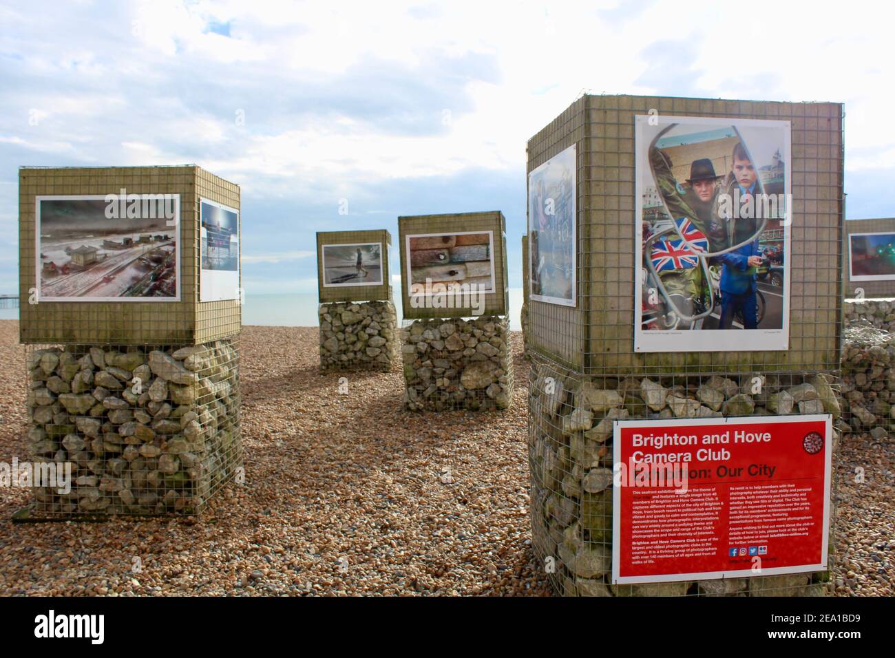 Brighton Camera Club Exhibition sul lungomare di Brighton, Inghilterra Foto Stock