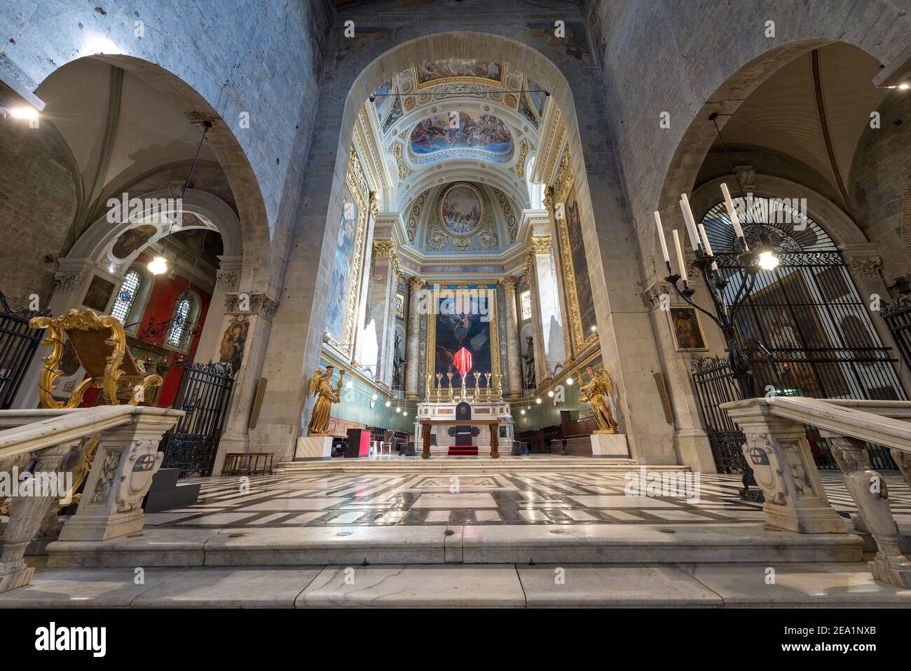 Pistoia. Il Presbiterio della Cattedrale di San Zeno (S. Zeno), X secolo, Piazza del Duomo. Toscana, Italia, Europa. Foto Stock