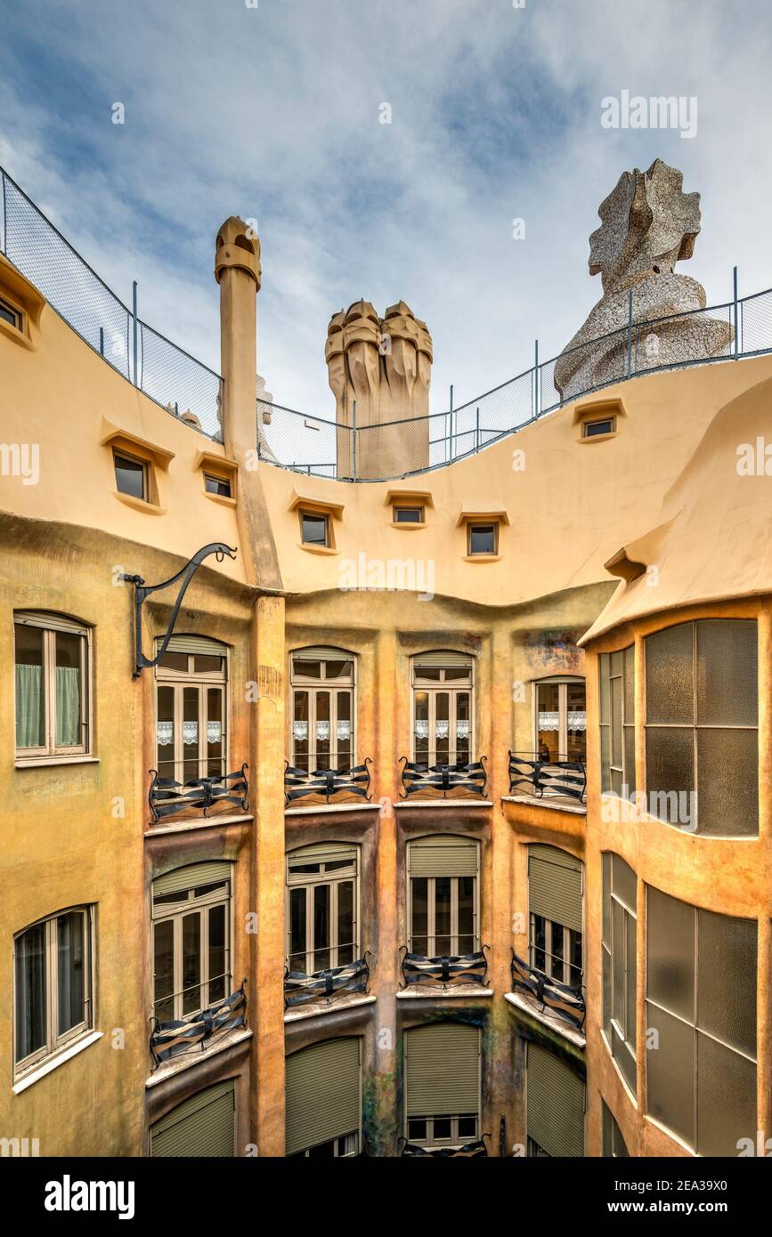 Casa Mila di Gaudi o la Pedrera, Barcellona, Catalogna, Spagna Foto Stock