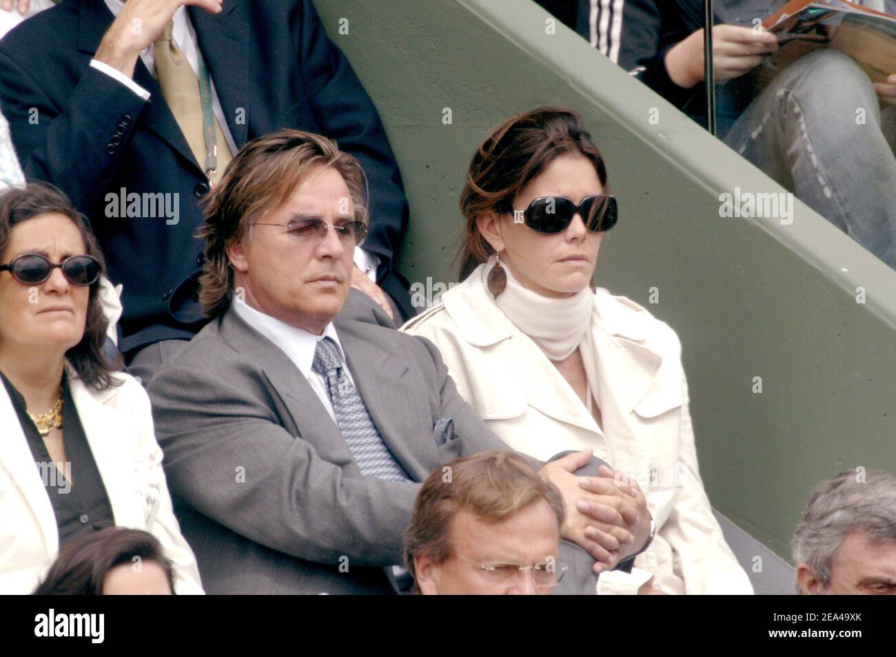 L'attore STATUNITENSE Don Johson e sua moglie partecipano alla finale maschile dell'Open Francese allo stadio Roland Garros tra Rafael Nadal in Spagna e Mariano Puerta in Argentina a Parigi, in Francia, il 05 giugno 2005. Foto di Gorassini-Zabulon/ABACA. Foto Stock