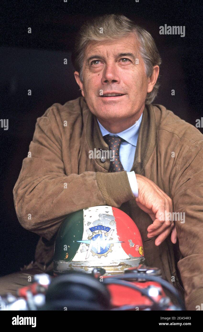 Immagine del leggendario motociclista italiano Giacomo Agostini il 1999 settembre a Bergamo. Foto di Greg Soussan/ABACAPRESS.COM Foto Stock
