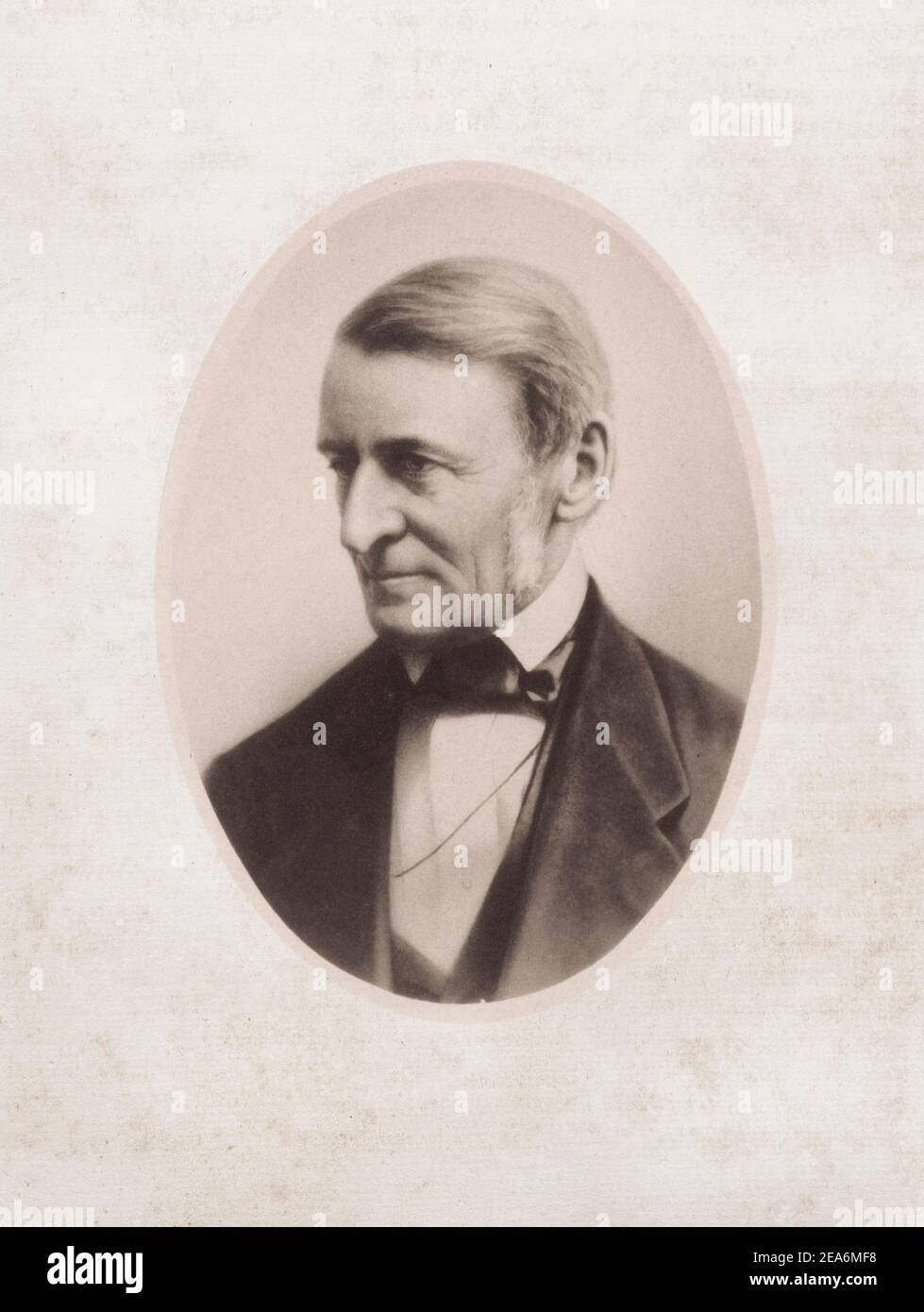 Ralph Waldo Emerson (1882 – 1803), che si chiamò Waldo, fu un essayista, un docente, un filosofo e un poeta americano che guidò la transcende Foto Stock