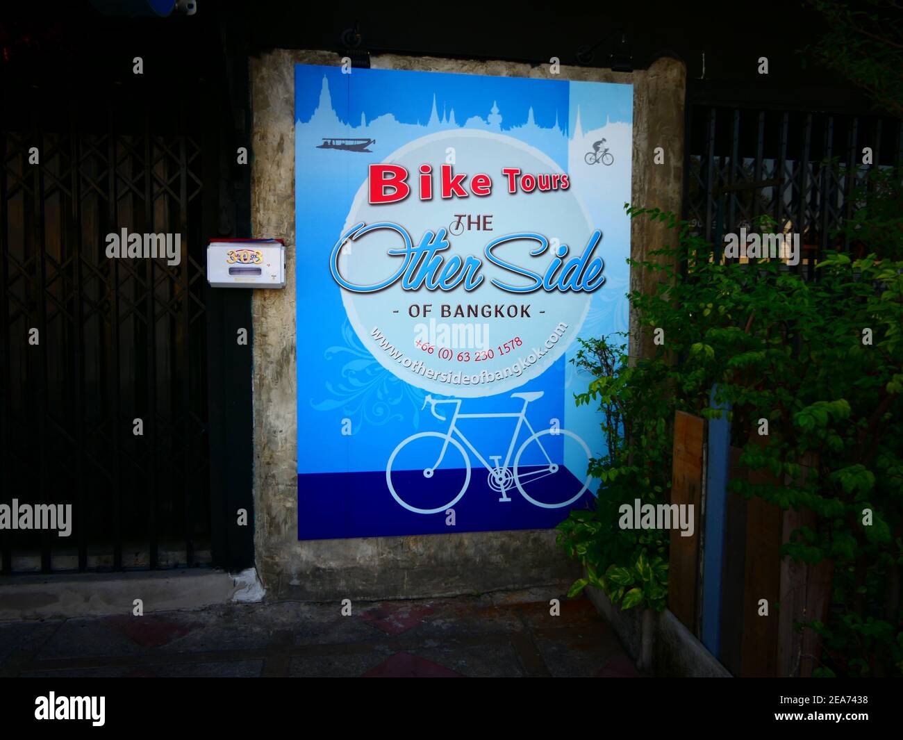 Cartello dei tour in bicicletta, Bangkok Thailandia Foto Stock