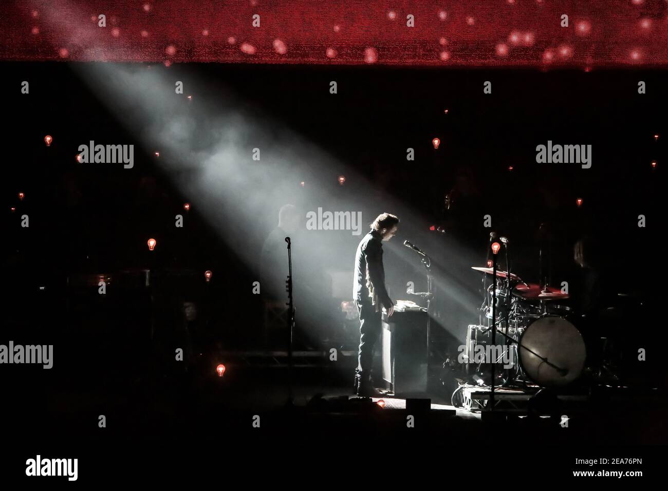 Sigur Ros esibendosi dal vivo il giorno 2 della fase di leadership La fine della Road Festival 2013 festival a Dorset Foto Stock