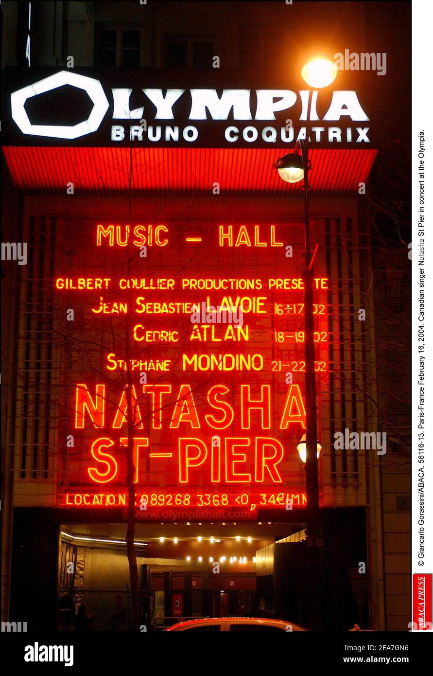 © Giancarlo Gorassini/ABACA. 56116-13. Parigi-Francia 16 febbraio 2004. La cantante canadese Natasha St-Pier in concerto all'Olympia. Foto Stock
