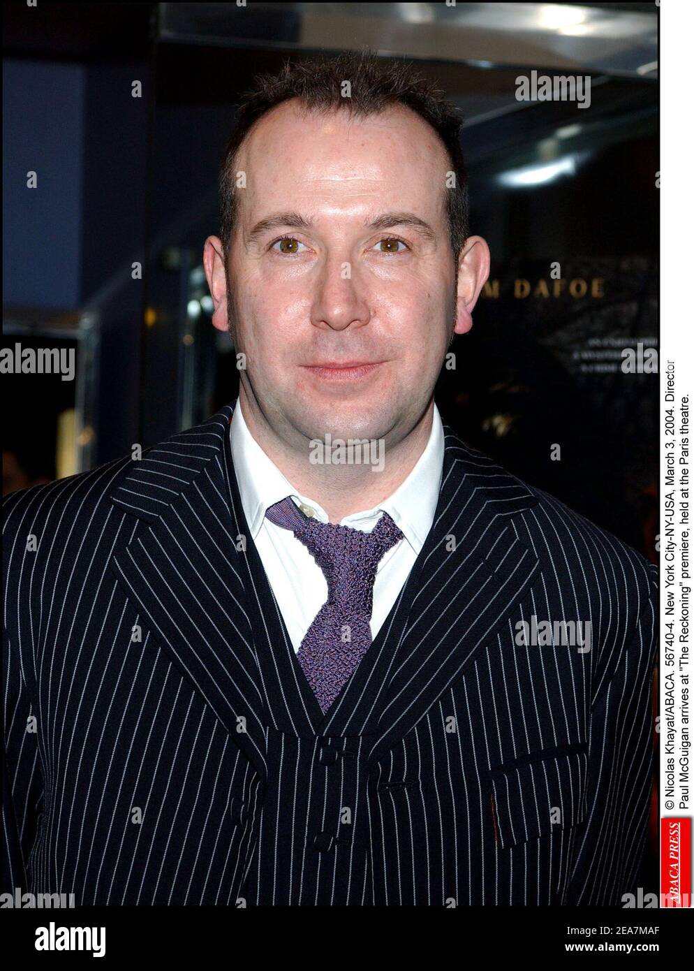 © Nicolas Khayat/ABACA. 56740-4. New York City-NY-USA, 3 marzo 2004. Il regista Paul McGuigan arriva alla prima reckoning, che si tiene al teatro di Parigi. Foto Stock