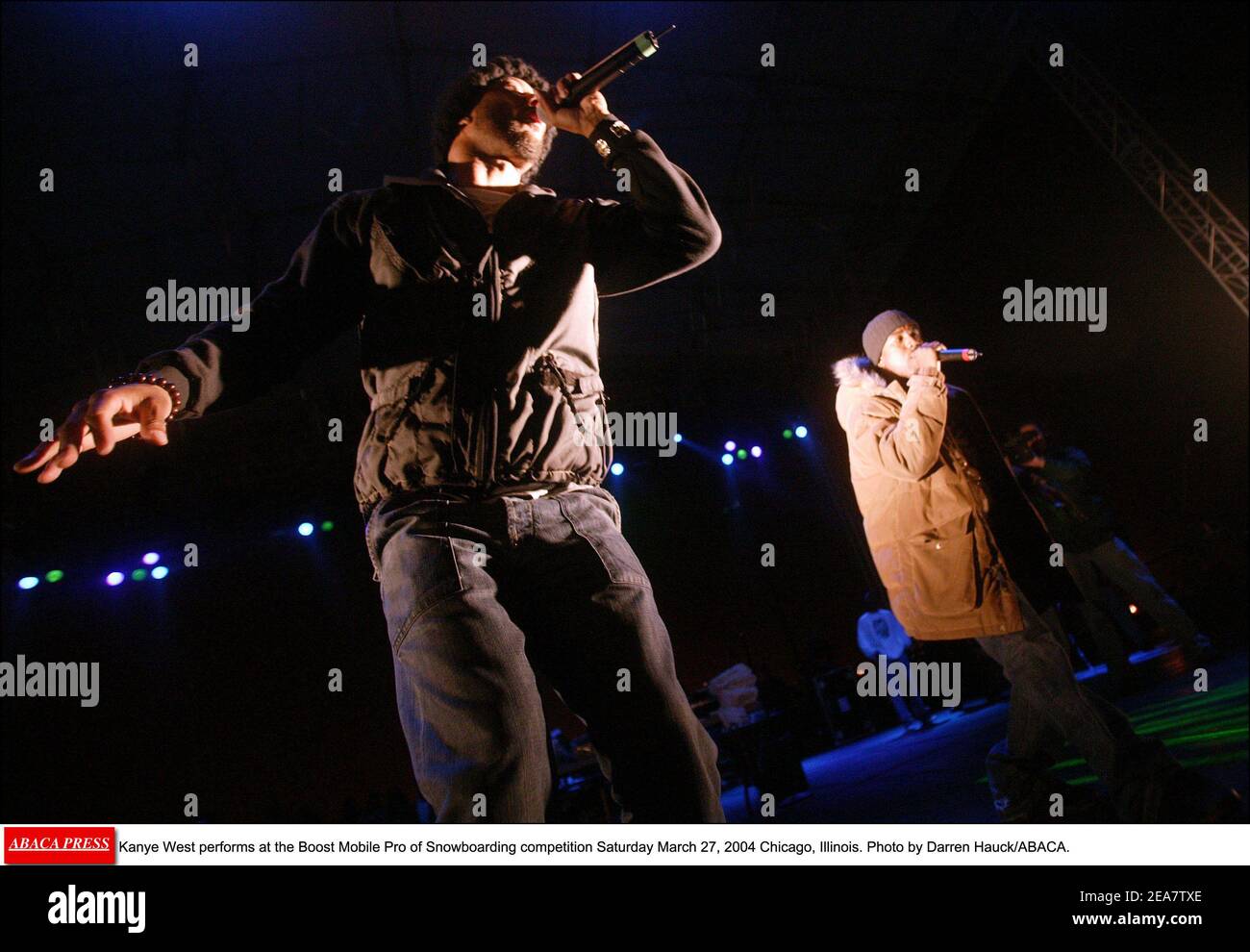 Kanye West si esibisce al concorso Boost Mobile Pro of Snowboarding sabato 27 marzo 2004 Chicago, Illinois. Foto di Darren Hauck/ABACA. Foto Stock