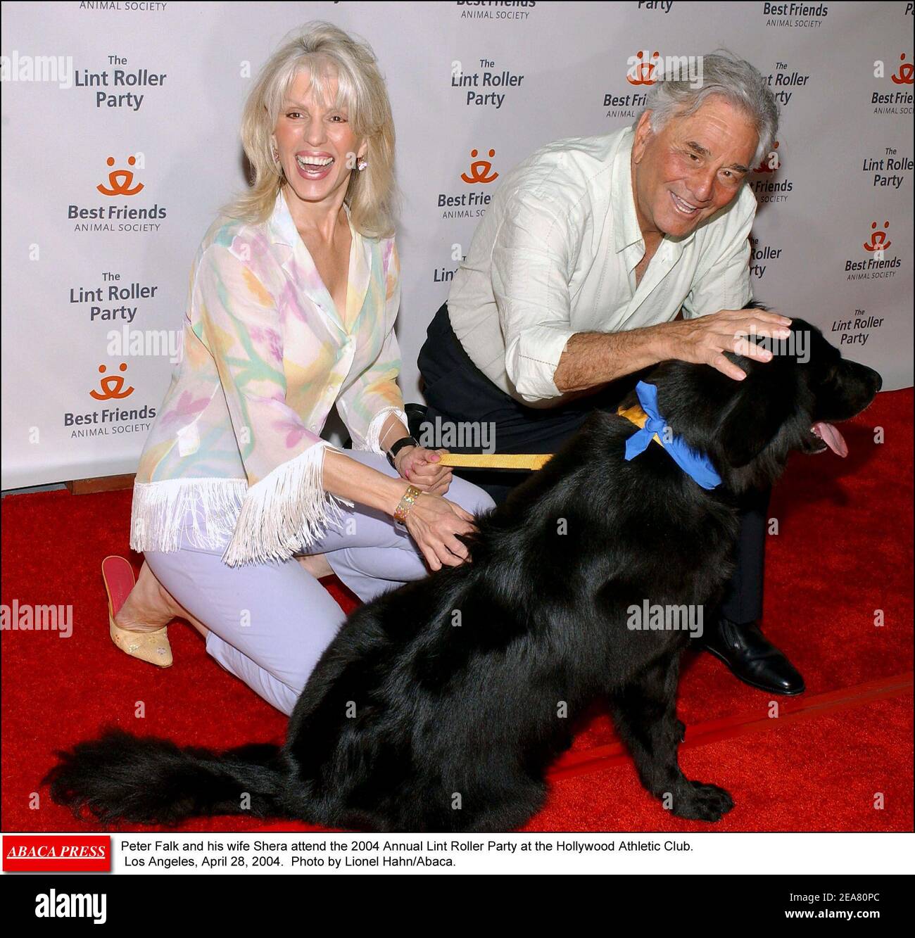 Peter Falk e sua moglie Shera frequentano l'annuale Party Roller Party 2004 all'Hollywood Athletic Club. Los Angeles, 28 aprile 2004. . Foto di Lionel Hahn/Abaca. Foto Stock