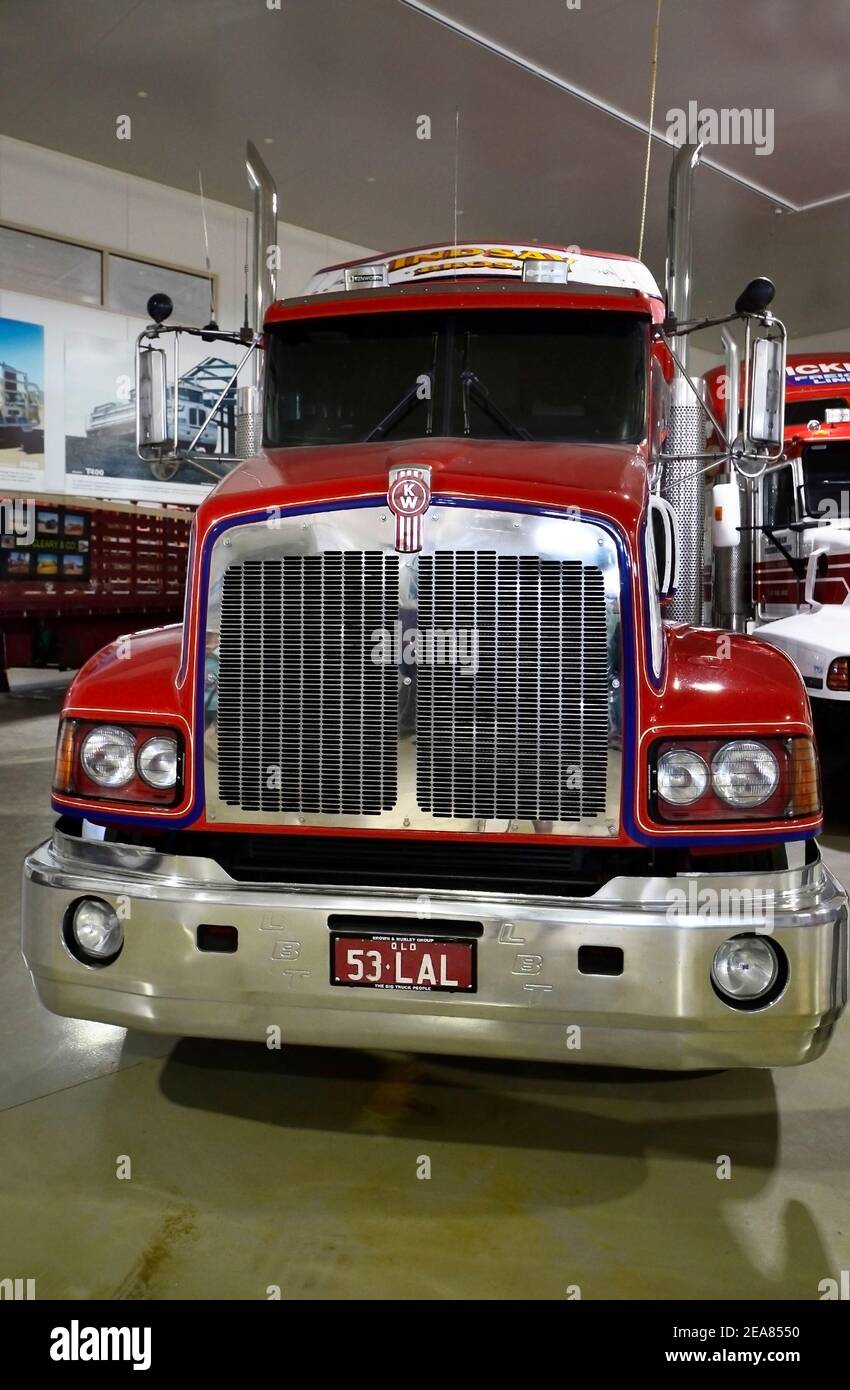 Alice Springs, NT, Australia - 20 novembre 2017: Camion pesante chiamato treno stradale nel Museo di Ghan, situato fuori della città nel territorio del Nord, Foto Stock