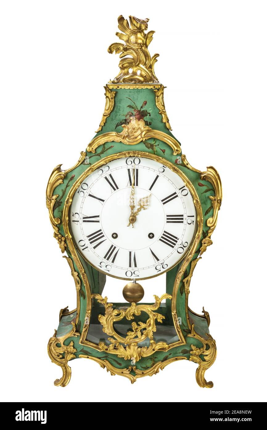 Autentico orologio da tavolo verde del XVIII secolo isolato su un bianco sfondo Foto Stock
