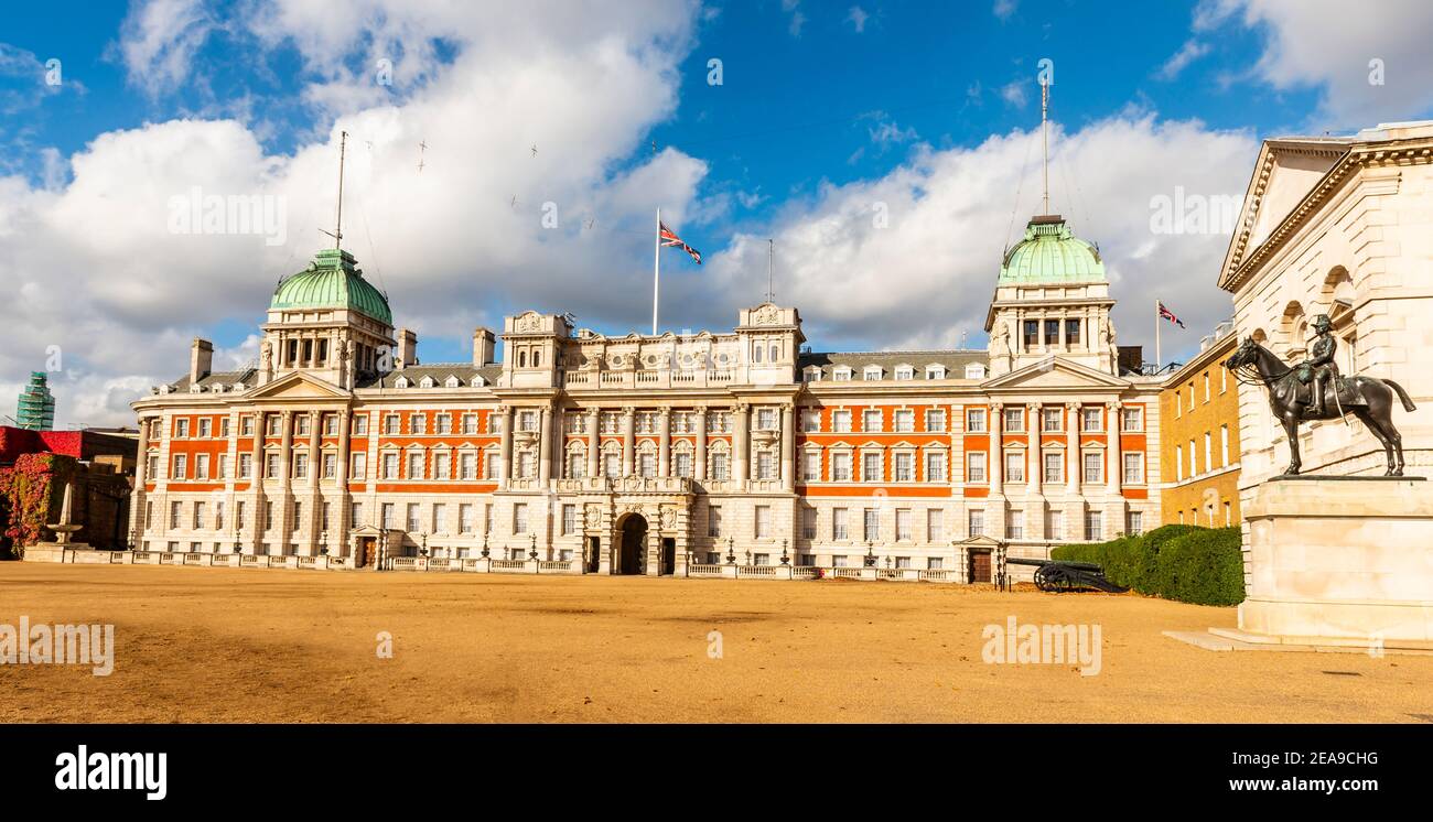 Palazzo delle Guardie a cavallo à Londres, Angleterre, Royaume-uni Foto Stock