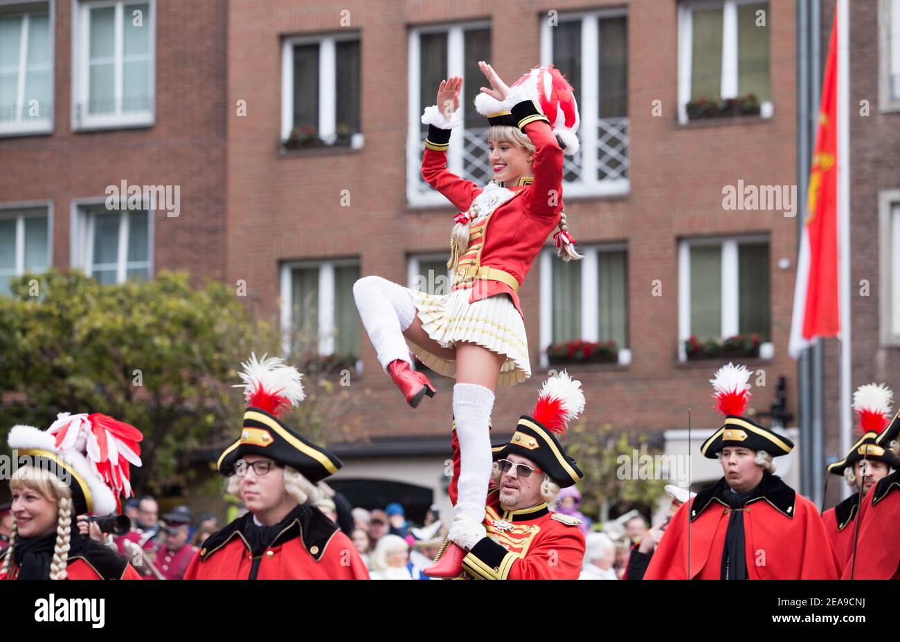 Inizio Carnevale, piazza del mercato, Duesseldorf Foto Stock