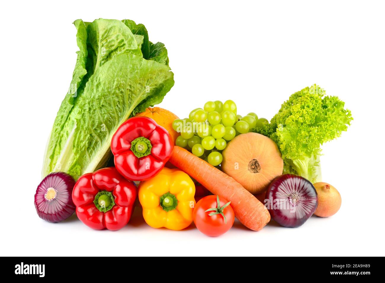 Composizione di verdure fresche e frutta isolata su sfondo bianco. Foto Stock
