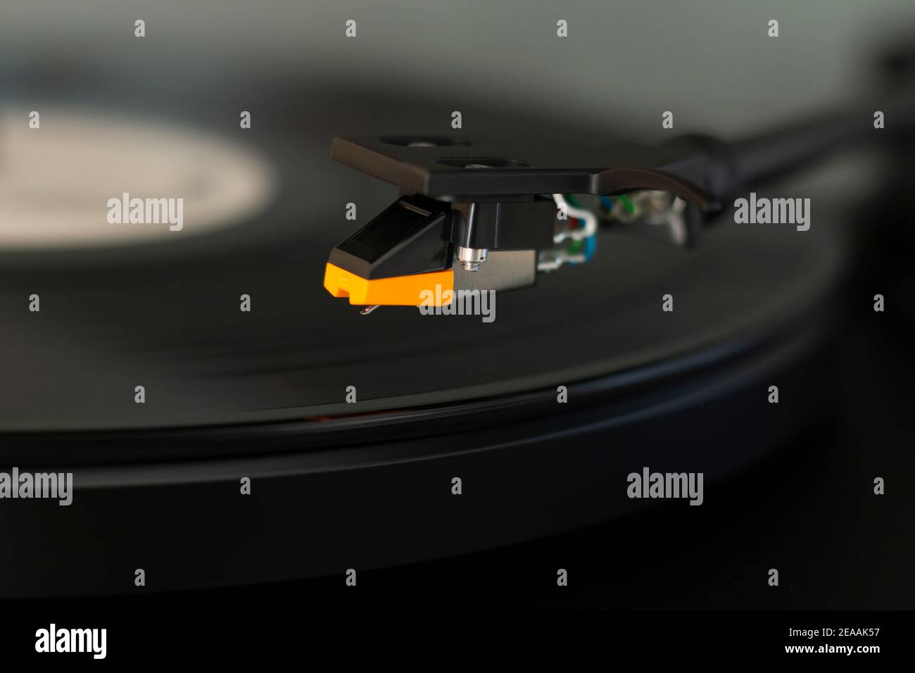 Dettaglio dell'ago dello stilo giradischi su vinile lp Foto Stock