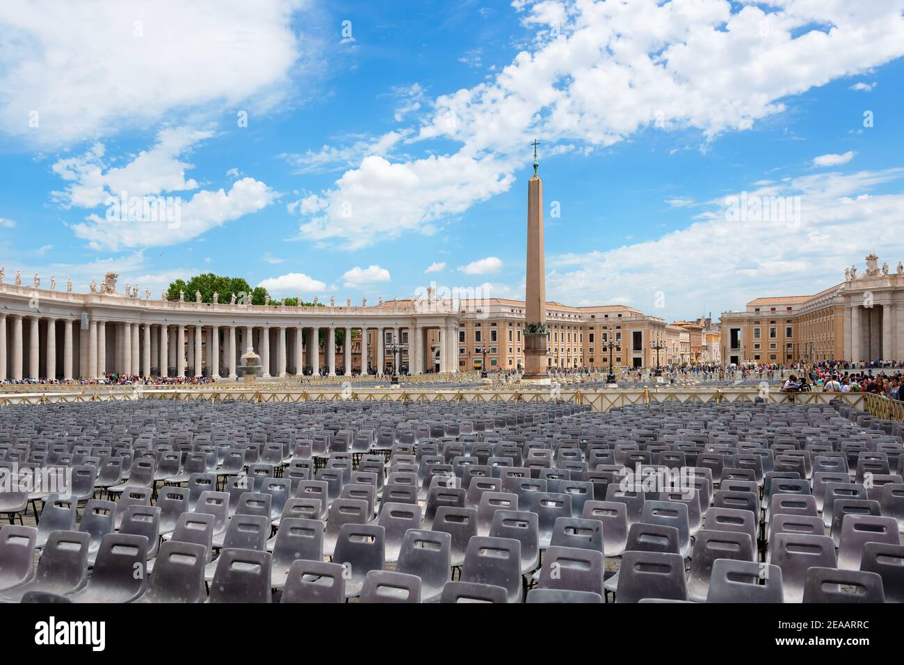 Città del Vaticano, 17 Giugno 2016 - La mattina in Piazza San Pietro Foto Stock