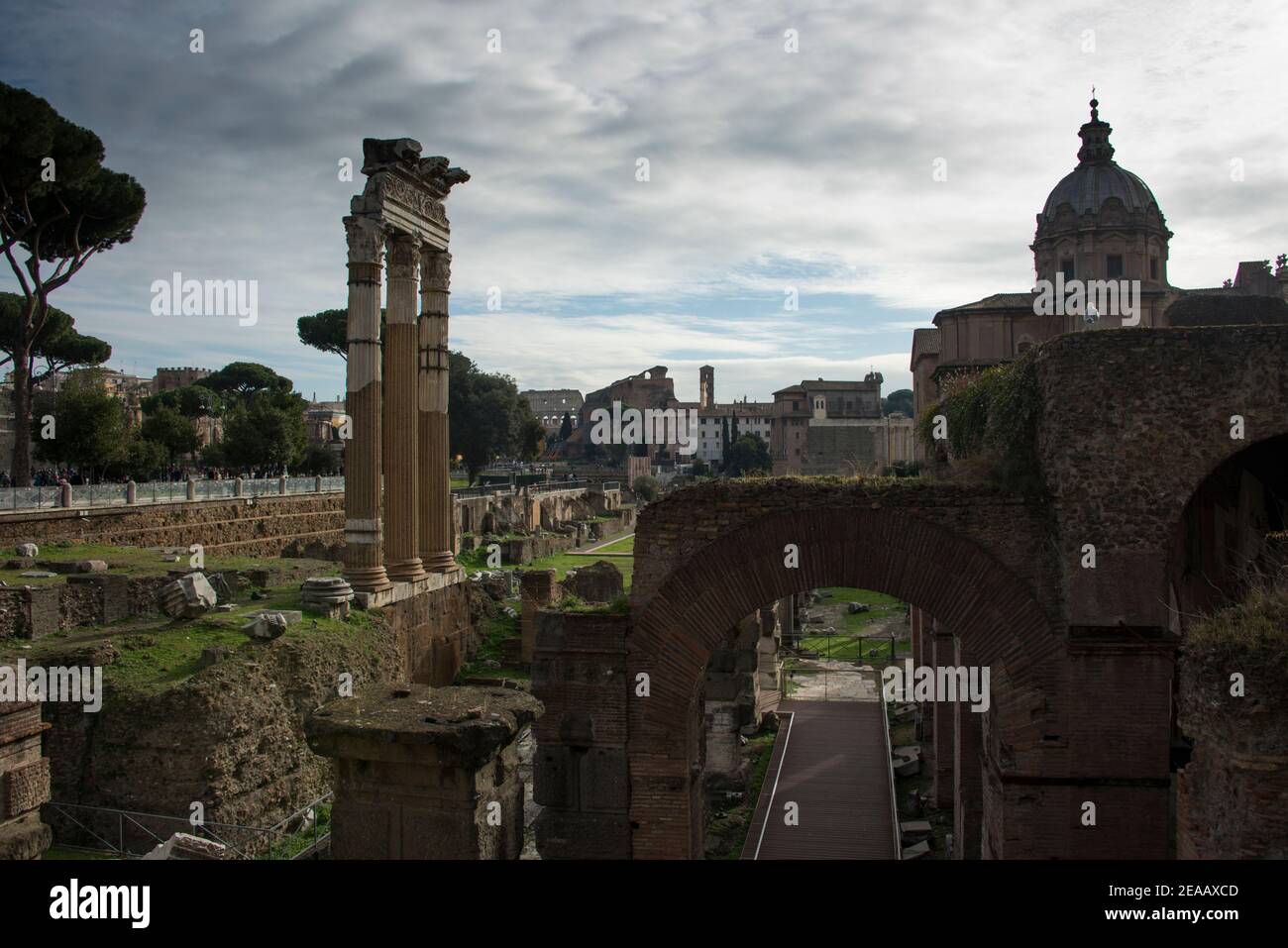 Sito archeologico romano Foro Romano a Roma Foto Stock