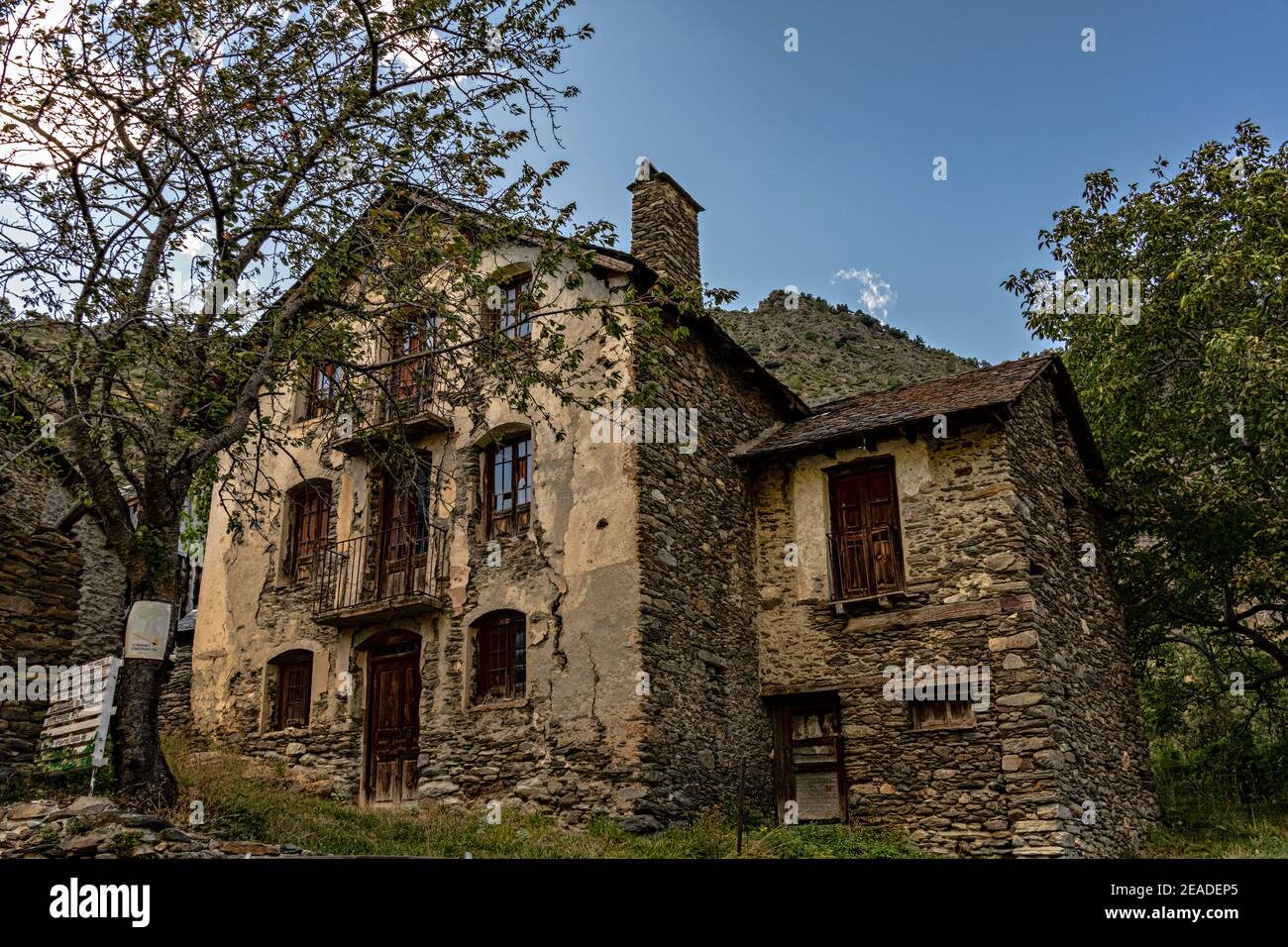 Berros Sobira, villaggio abitato a Pallars Sobira, Pirenei catalani, Catalogna, Spagna. Foto Stock