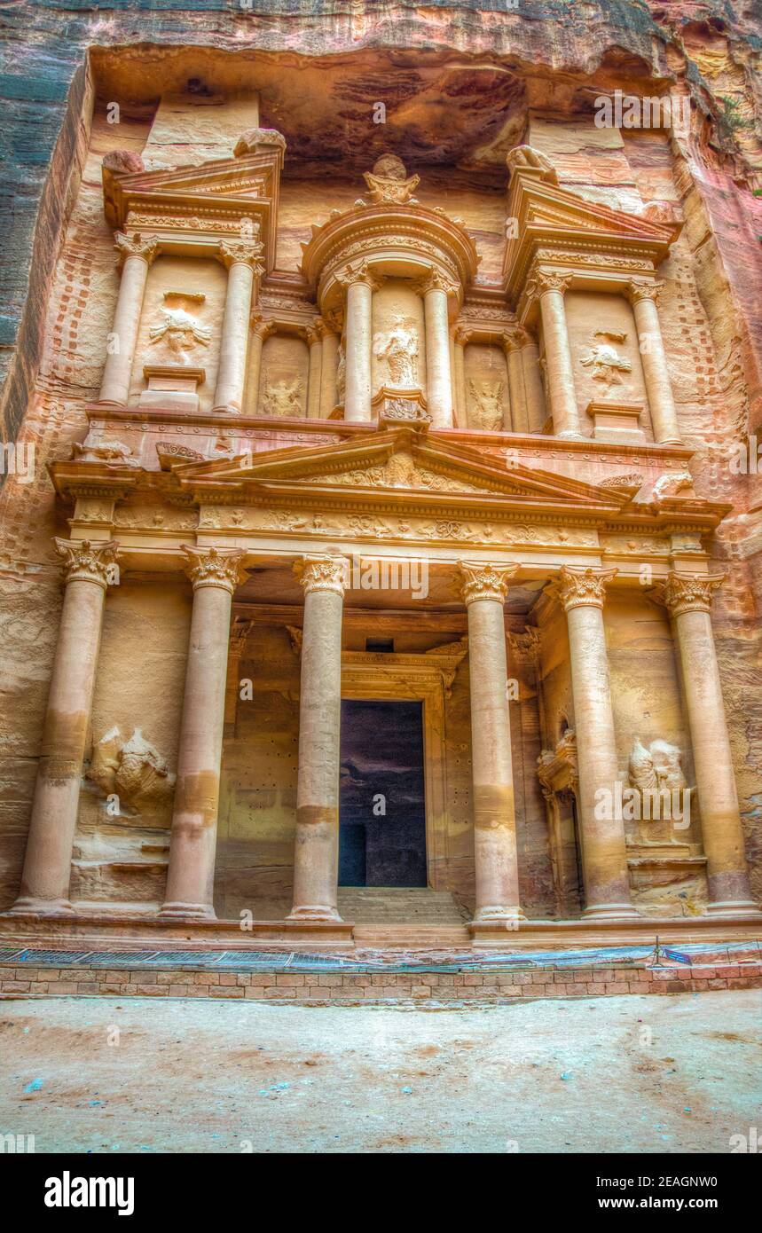La tomba di al Khazneh chiamò anche Tesoreria a Petra, Giordania Foto Stock