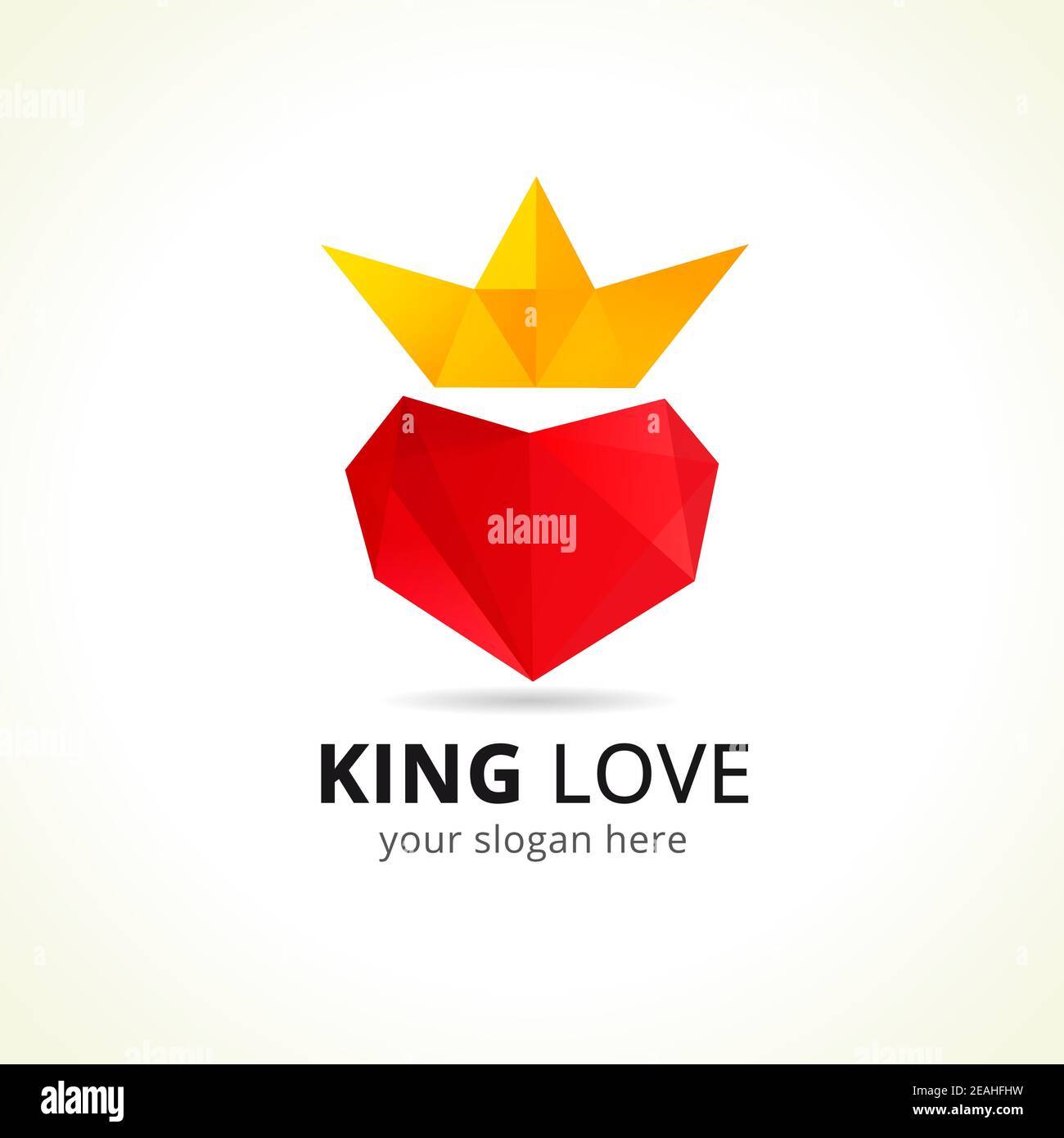 Concetto di logo vettoriale King of Love. Simbolo creativo per il business dell'intrattenimento. Cuore e corona, colore rosso e giallo. Icona di celebrazione. Astratto isolato Illustrazione Vettoriale