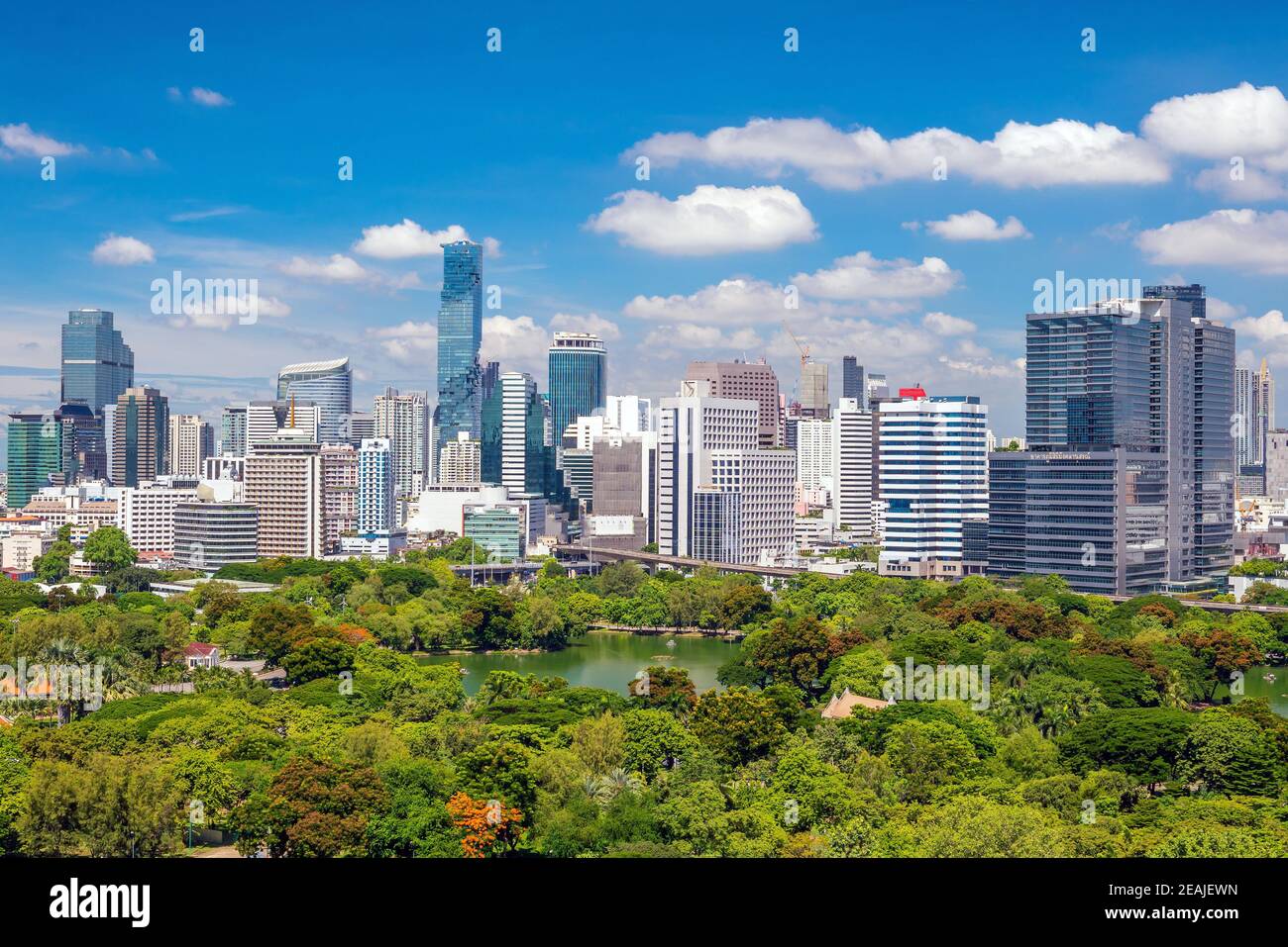 Skyline di Bangkok dall'alto in Thailandia Foto Stock