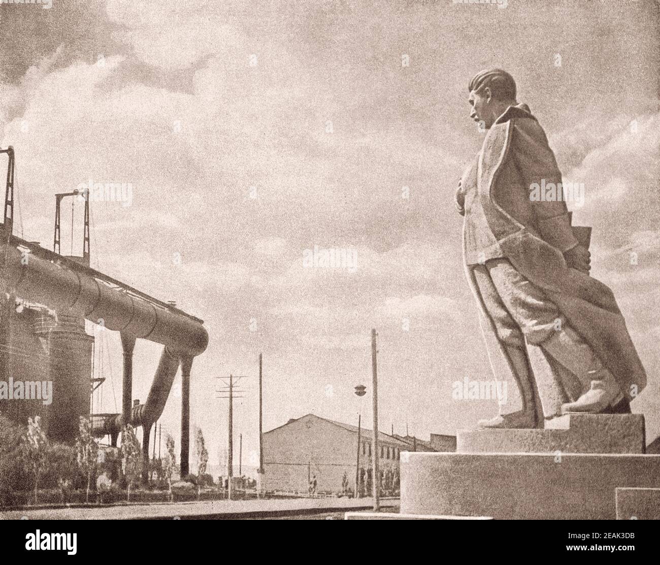 Poster di propaganda sovietica stalin immagini e fotografie stock ad ...