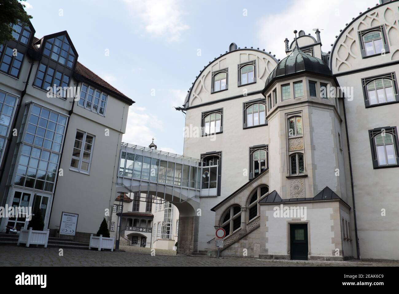 Castello di Gifhorn, complesso di castello in stile rinascimentale di Weser, oggi sede del consiglio distrettuale del distretto di Gifhorn Foto Stock