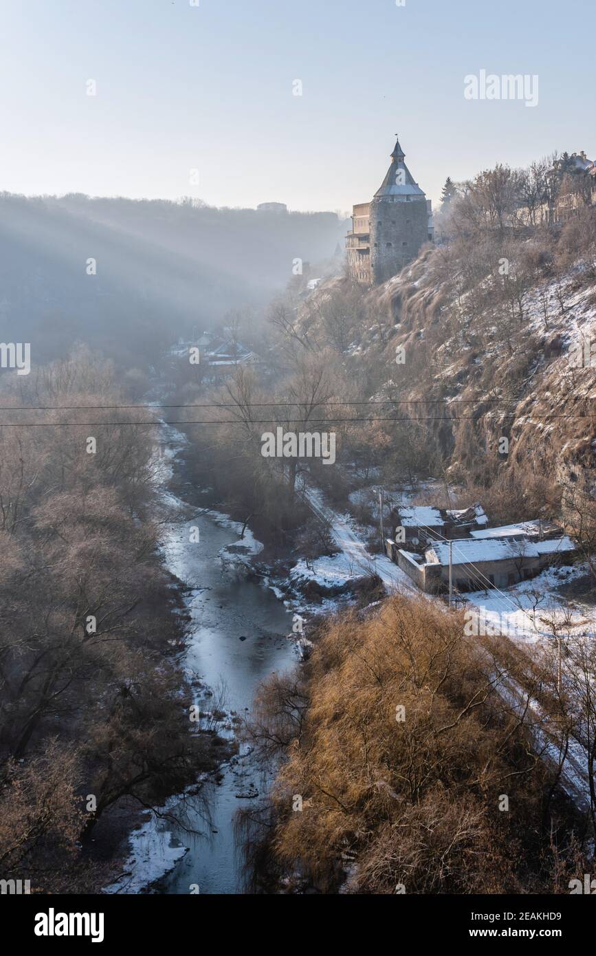 Smotrytsky canyon e fiume in Kamianets-Podilskyi, Ucraina Foto Stock
