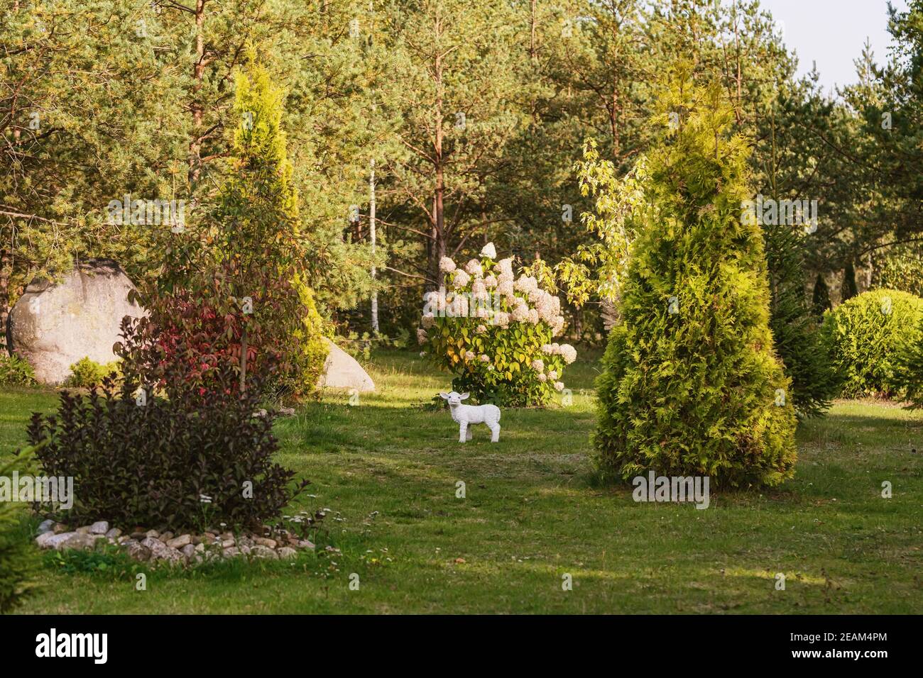 Figurine di una pecora Foto Stock