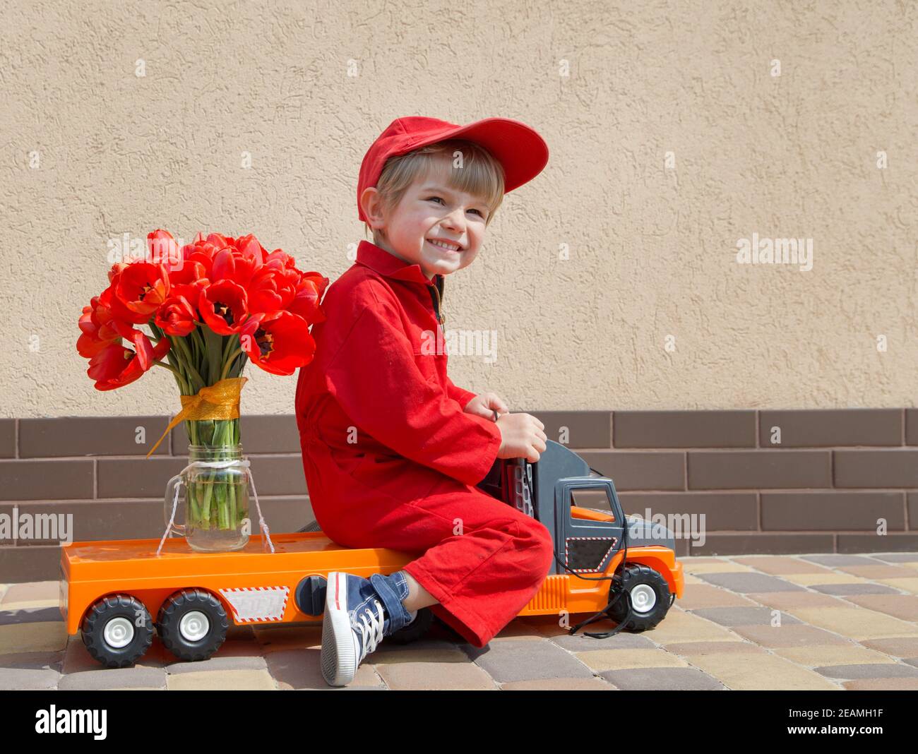 Frullatore giocattolo rosso per bambini - immagine Foto stock - Alamy