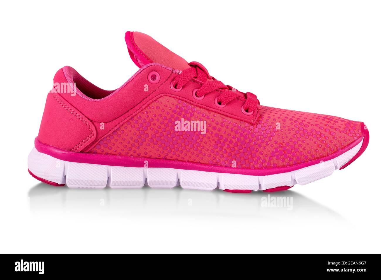 sneakers donna in stile rosso isolato su bianco Foto Stock