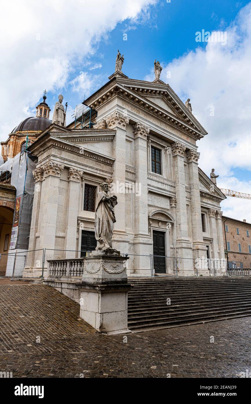 Cattedrale di Santa Maria Assunta, Urbino, Patrimonio dell'Umanità dell'UNESCO, Marche, Italia, Europa Foto Stock