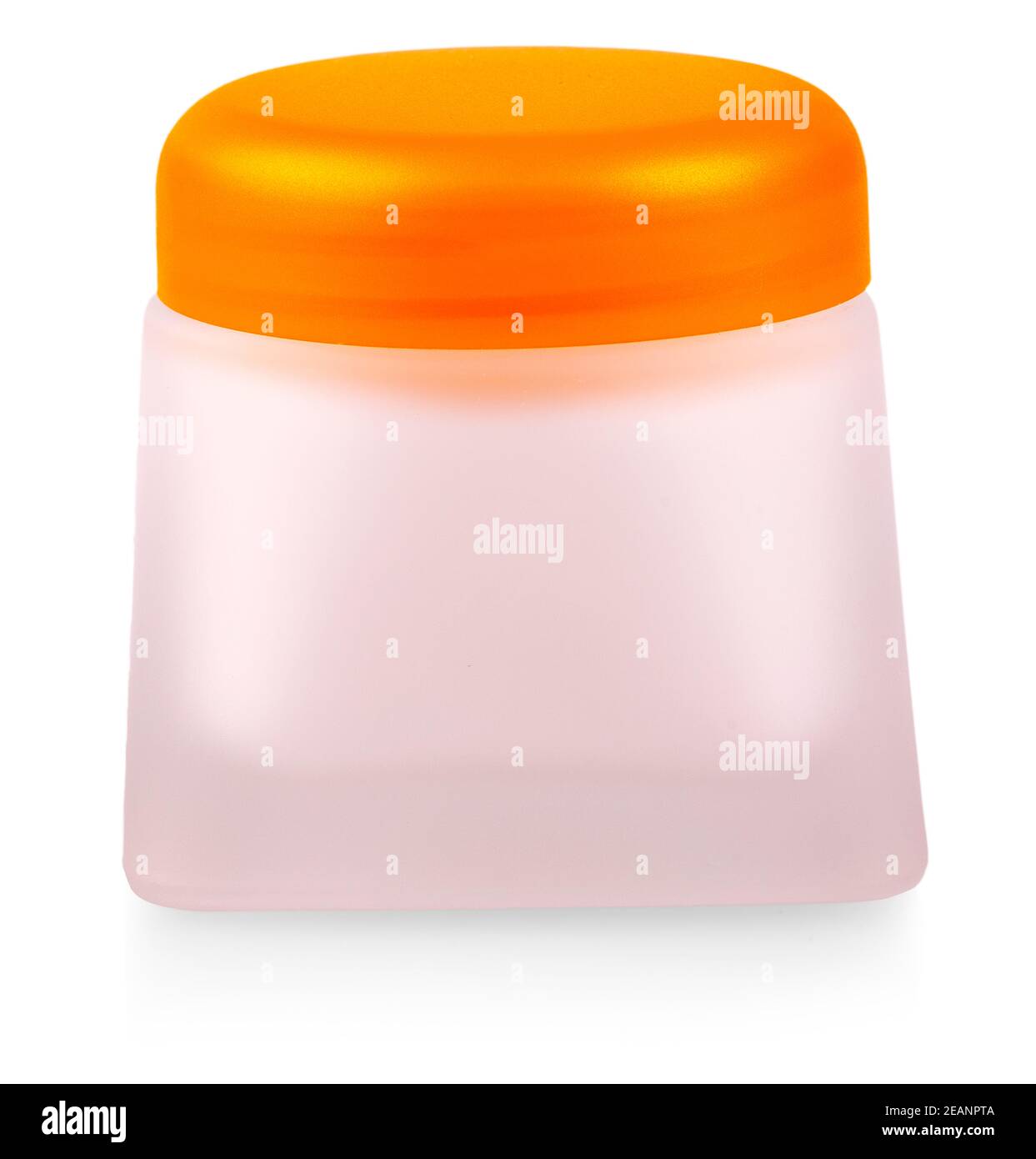 Il vaso di crema isolato su bianco, con percorso di ritaglio Foto Stock