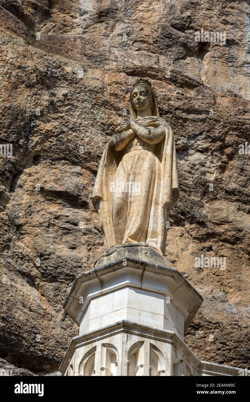 Basilica di St-Sauveur pellegrinaggio alla città di Rocamadour, città episcopale e santuario della Beata Vergine Maria, Lot, Midi-Pirenei, Francia Foto Stock