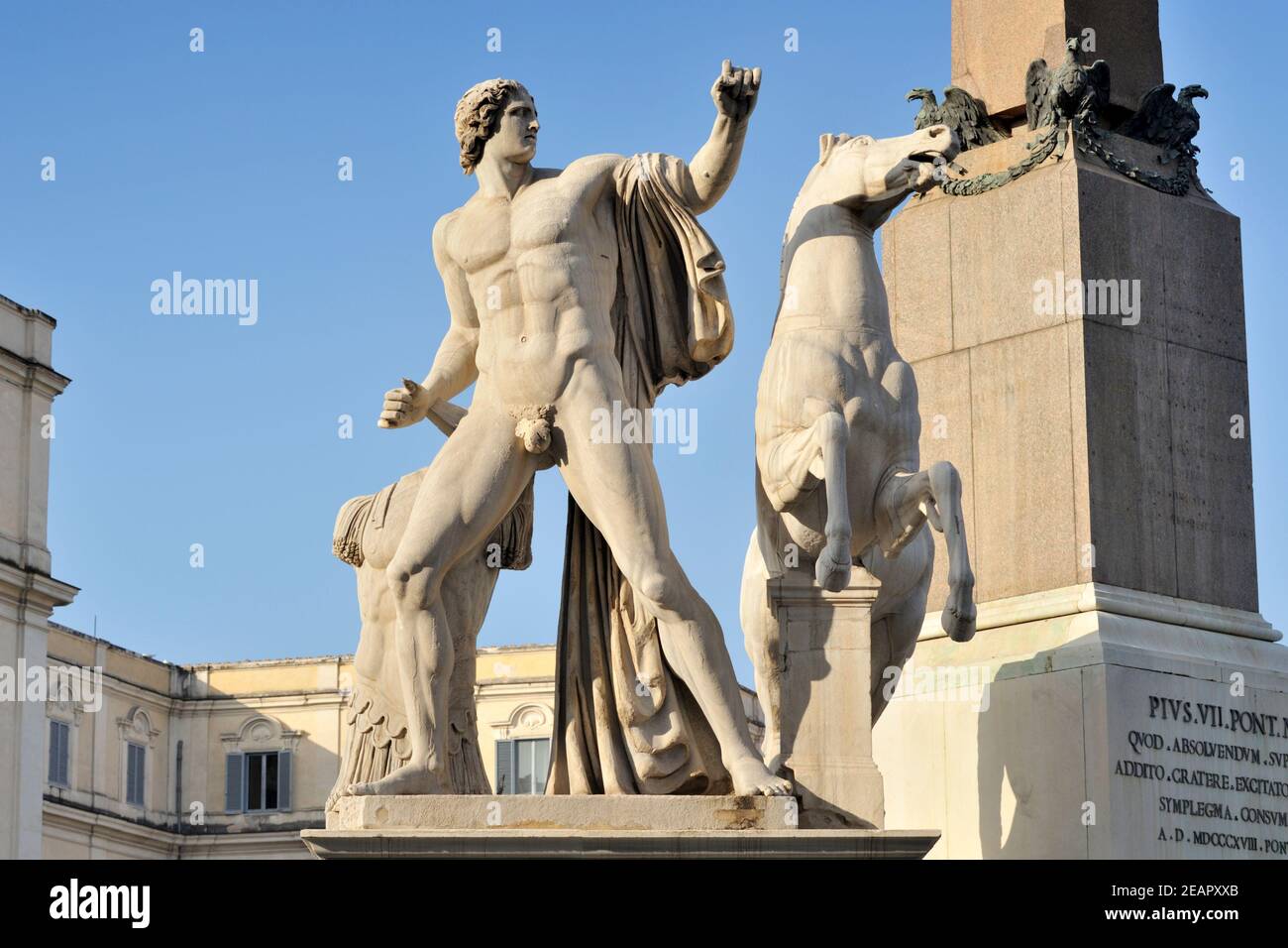 Italia, Roma, Piazza del Quirinale, fontana del Monte Cavallo con le statue di Castore e Polluce Foto Stock