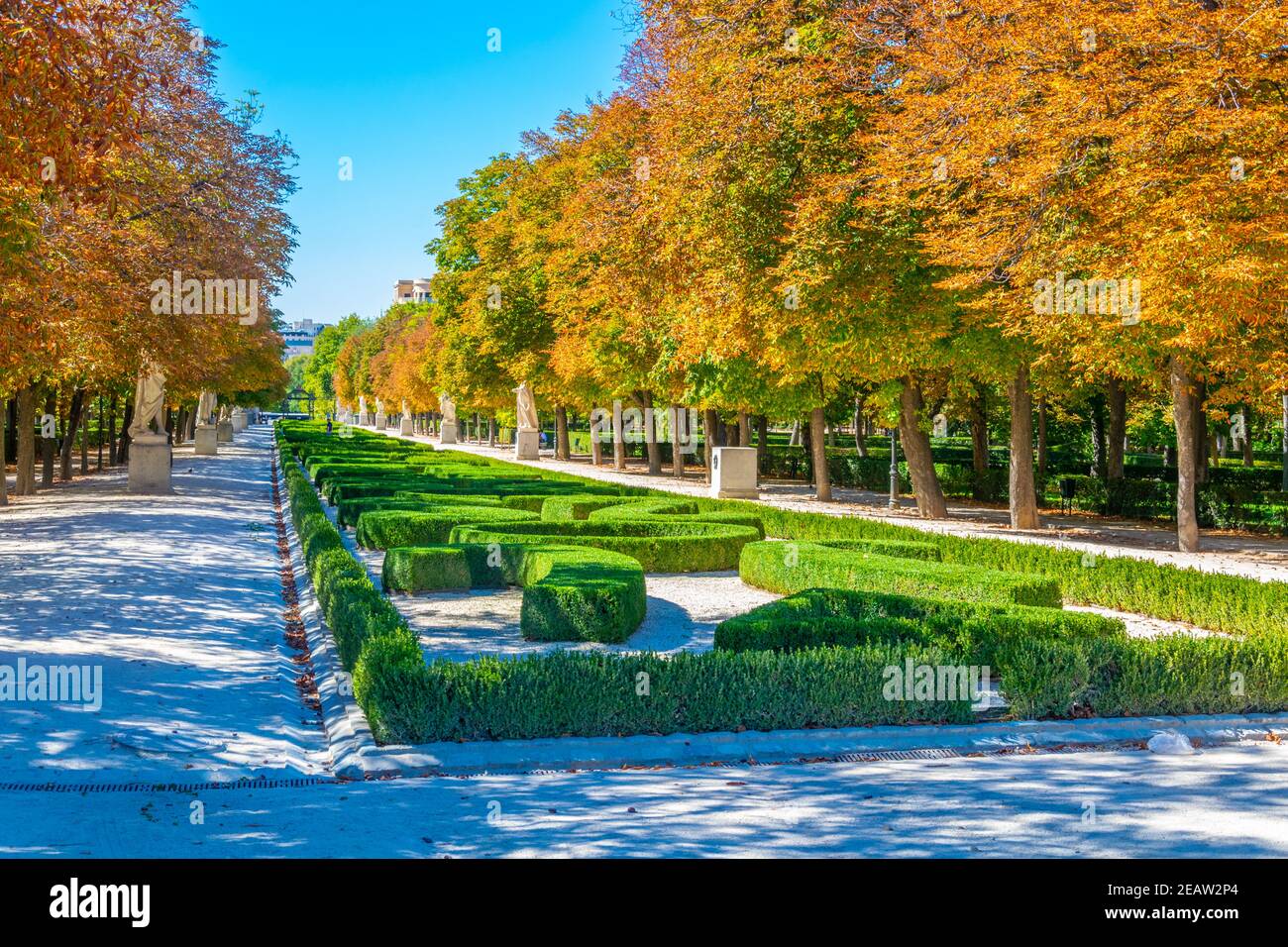 Paseo de las estatuas al Parque del Buen Retiro a Madrid, Spagna Foto Stock